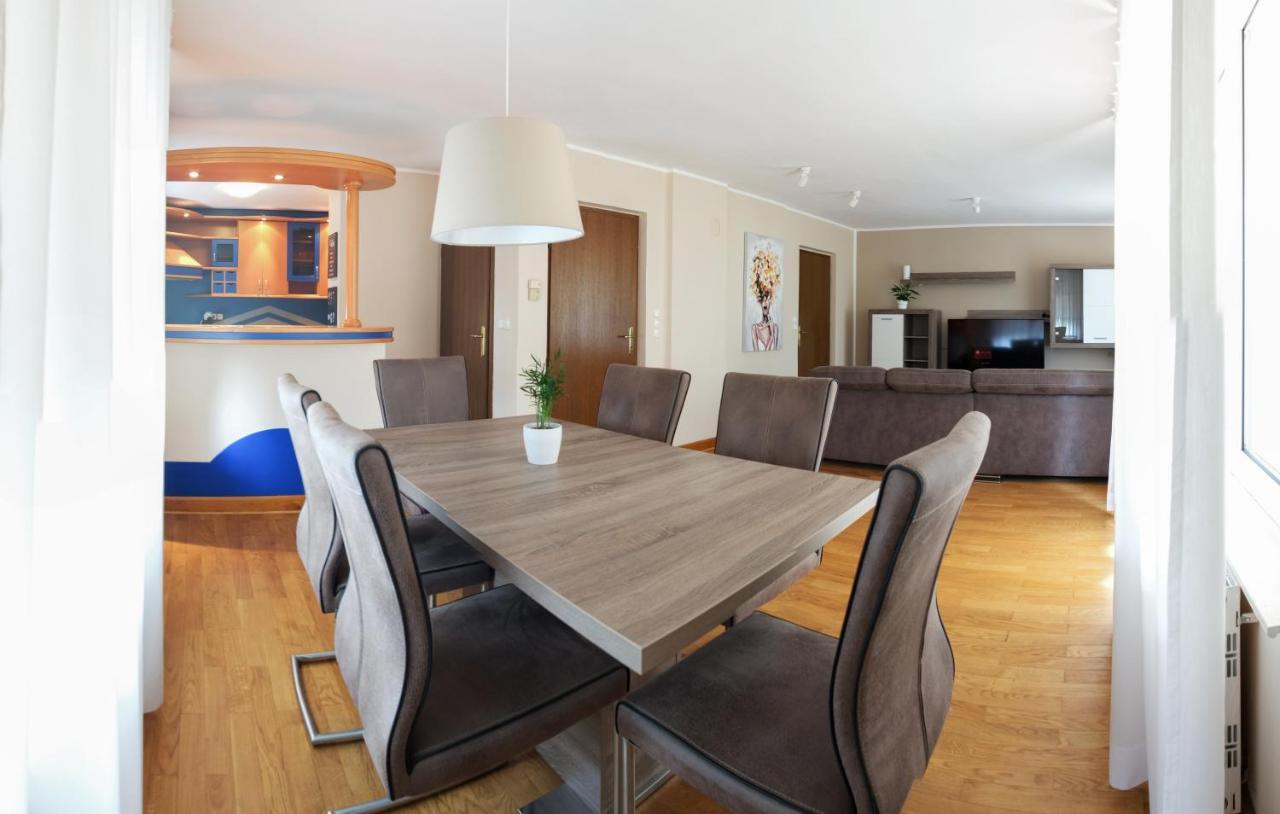 M16 Spacious And Bright Apartment Ljubljana Extérieur photo
